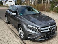 Gebraucht Mercedes 220 177 PS (130 kW) 2016 Grau SUV