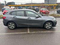 Gebraucht BMW 118 140 PS (102 kW) 2021 Grau Kleinwagen