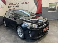 Gebraucht Kia Rio DREAM-TEAM Edition 84 PS (61 kW) 2018 Schwarz Limousine