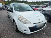 Gebraucht Renault Clio 75 PS (55 kW) 2012 Weiß Kleinwagen
