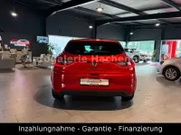 Gebraucht Renault Mégane IV LIMITED 140 PS (102 kW) 2019 Rot Limousine