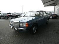 Gebraucht Mercedes 200 60 PS (44 kW) 1983 Blau Limousine