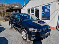 Gebraucht VW Touran Highline 150 PS (110 kW) 2023 Schwarz Van / Kleinbus