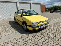 Gebraucht VW Golf Cabriolet Conceptline 90 PS (66 kW) 1996 Gelb Cabrio