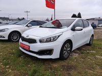 Gebraucht Kia Ceed DREAM-TEAM Edition 99 PS (72 kW) 2017 Weiß Kleinwagen