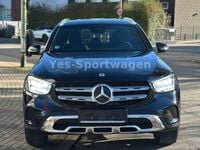 Second-hand Mercedes GLC300e 194 CP (142 kW) 2021 Negru SUV