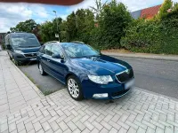 Gebraucht Skoda Superb 170 PS (125 kW) 2010 Blau Kombi
