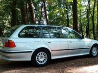 Gebraucht BMW 523 170 PS (125 kW) 2000 Silber Kombi
