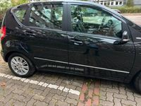 Gebraucht Mercedes A180 109 PS (80 kW) 2011 Schwarz Kleinwagen
