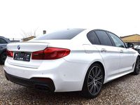 Gebraucht BMW 550 462 PS (339 kW) 2017 Alpinweiss iii Limousine