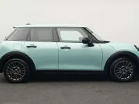 Gebraucht Mini Cooper S Classic 204 PS (150 kW) 2025 Grün Kleinwagen