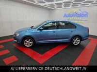 Gebraucht Skoda Rapid 105 PS (77 kW) 2013 Blau Kleinwagen