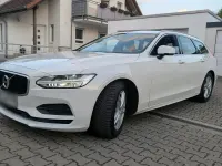 Gebraucht Volvo V90 Momentum 190 PS (139 kW) 2020 Weiß Kombi