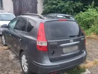 Gebraucht Hyundai i30 90 PS (66 kW) 2011 Grau Kombi
