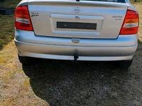 Gebraucht Opel Astra 101 PS (74 kW) 1999 Silber Limousine