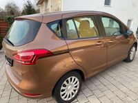 Gebraucht Ford B-MAX Trend 101 PS (74 kW) 2013 Canyonbraun (metallic) Van / Kleinbus