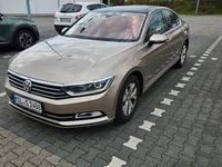 Gebraucht VW Passat Comfortline 190 PS (139 kW) 2016 Gold Limousine