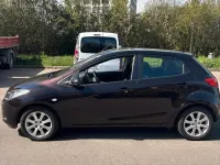 Usata Mazda 2 86 CV (63 kW) 2008 Nero Utilitaria