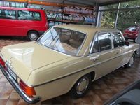 Gebraucht Mercedes 230 1974 Gelb Limousine
