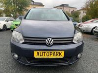 Gebraucht VW Golf VI Team 122 PS (89 kW) 2010 Blau Kleinwagen