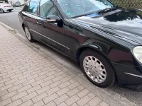 Gebraucht Mercedes E200 Avantgarde 163 PS (119 kW) 2004 Schwarz Limousine