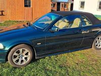 Second-hand BMW 325 Performance 192 CP (141 kW) 2001 Verde Cabrio