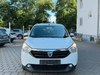 Gebraucht Dacia Lodgy 114 PS (83 kW) 2017 Weiß Van / Kleinbus