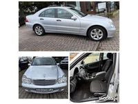 Gebraucht Mercedes 230 204 PS (150 kW) 2005 Iridiumsilber (metallic) Limousine