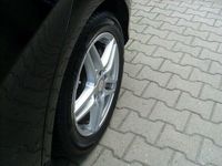 Gebraucht Mercedes B180 Style 122 PS (89 kW) 2015 Schwarz metallic Van / Kleinbus