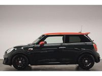 Gebraucht Mini John Cooper Works Coupé 231 PS (169 kW) 2018 Rebel green Coupé