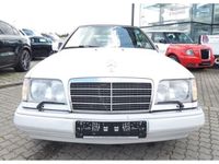 Gebraucht Mercedes E320 220 PS (161 kW) 1995 Weiß Cabrio