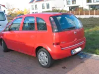 Usata Opel Meriva Innovation 90 CV (66 kW) 2009 Rosso Monovolume