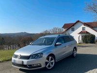 Gebraucht VW Passat 105 PS (77 kW) 2012 Grau Kombi