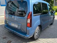Gebraucht Peugeot TePee 101 PS (74 kW) 2018 Blau Van / Kleinbus