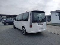 Gebraucht Hyundai Staria Trend 225 PS (165 kW) 2024 Creamy white Van / Kleinbus