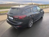 Gebraucht Ford Focus ST-Line 125 PS (91 kW) 2024 Schwarz Kombi