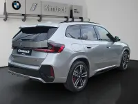 Neu BMW iX1 M Sport 313 kW (426 PS) 2026 Spacesilber SUV
