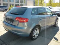 Gebraucht Audi A3 Ambition 105 PS (77 kW) 2012 Blau Kleinwagen