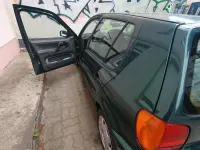 Gebraucht VW Polo 60 PS (44 kW) 1999 Grün Kleinwagen