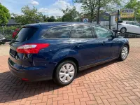 Gebraucht Ford Focus Trend 95 PS (69 kW) 2013 Blau Limousine