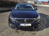 Gebraucht Peugeot 308 SW 131 PS (96 kW) 2019 Blau Kombi
