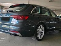 Gebraucht Audi A4 Ambiente 150 PS (110 kW) 2019 Grau Kombi