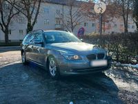 Gebraucht BMW 525 217 PS (159 kW) 2008 Grau Kombi