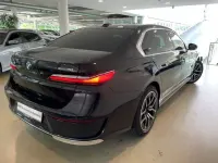 Gebraucht BMW i7 Sport Line 400 kW (544 PS) 2025 Schwarz Limousine
