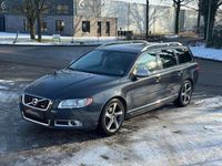 Gebraucht Volvo V70 R-Design 163 PS (119 kW) 2013 Grau Kombi