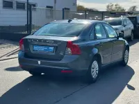Gebraucht Volvo S40 Drive Kinetic 109 PS (80 kW) 2011 Grau Limousine