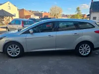 Usata Ford Focus 125 CV (91 kW) 2015 Argento Berlina