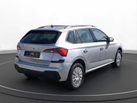 Gebraucht Skoda Kamiq Essence 116 PS (85 kW) 2025 Brilliant silber SUV