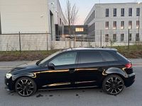 Gebraucht Audi A3 116 PS (85 kW) 2019 Schwarz Limousine