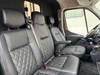 Usata Renault Master 135 CV (99 kW) 2020 Marrone Monovolume